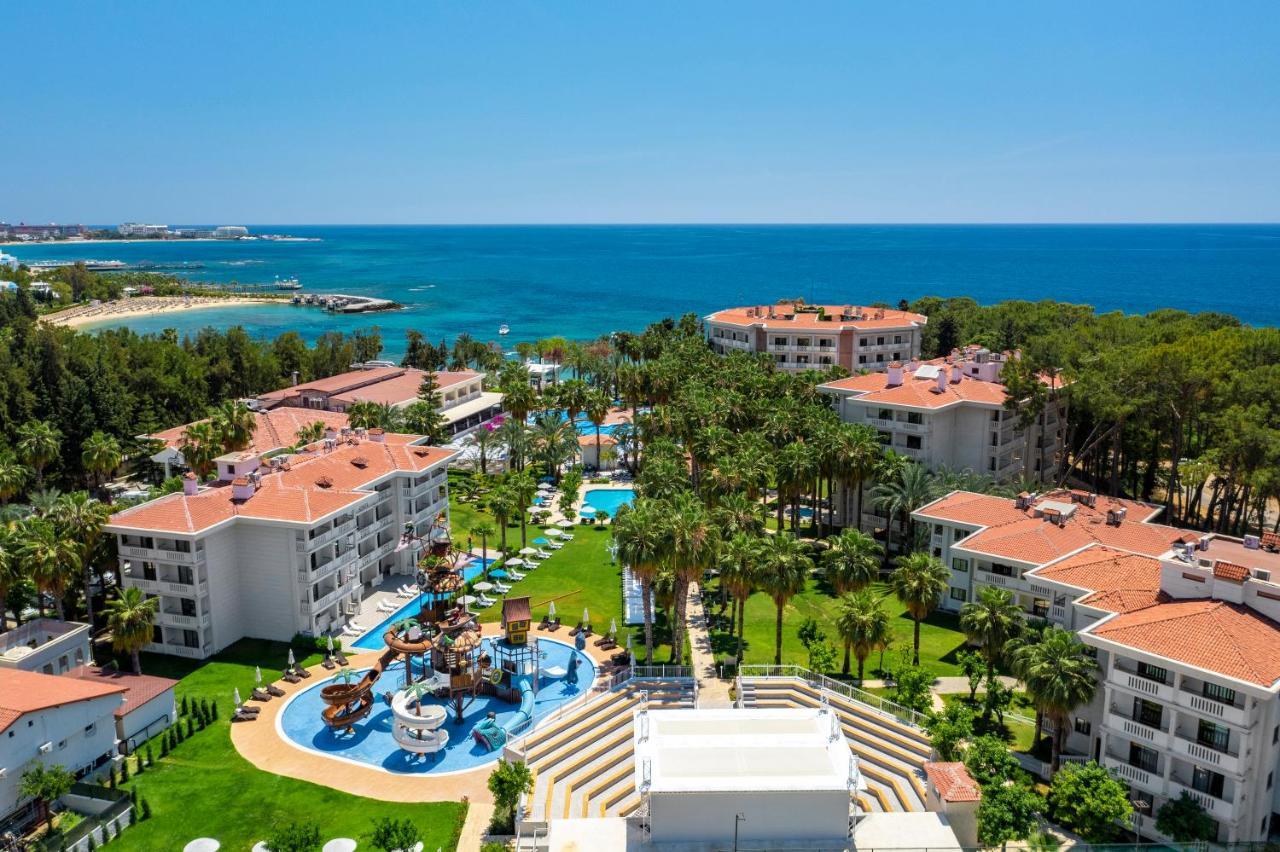 Utopia Resort & Residence アブサルア エクステリア 写真