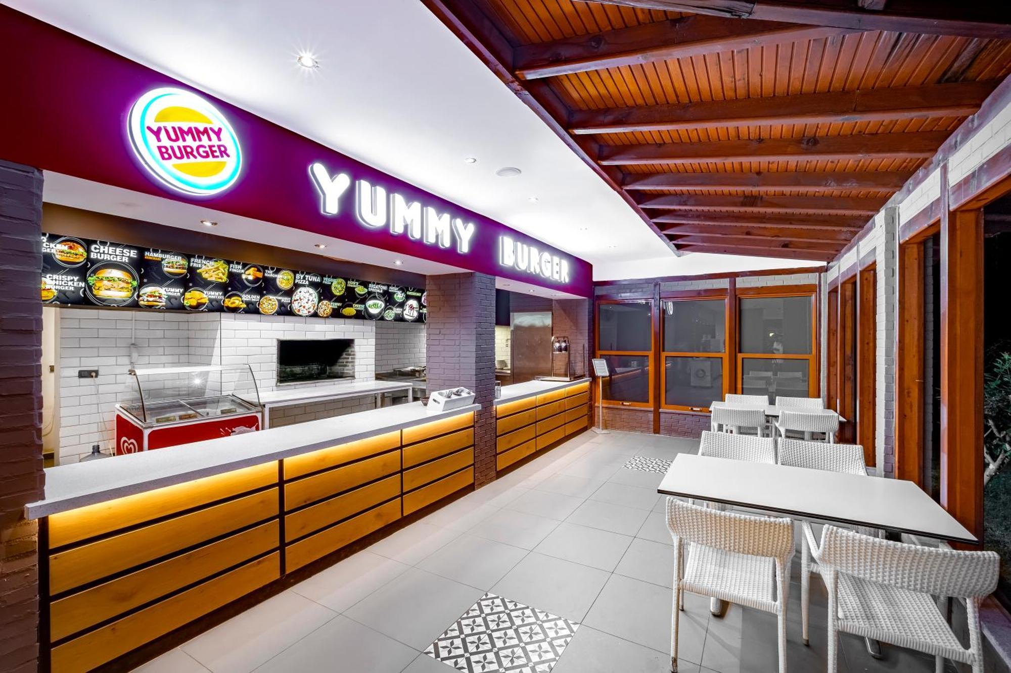 Utopia Resort & Residence アブサルア エクステリア 写真